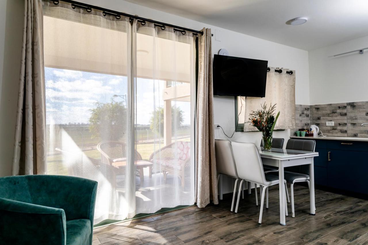 Nes Ammim Hotel Eksteriør bilde